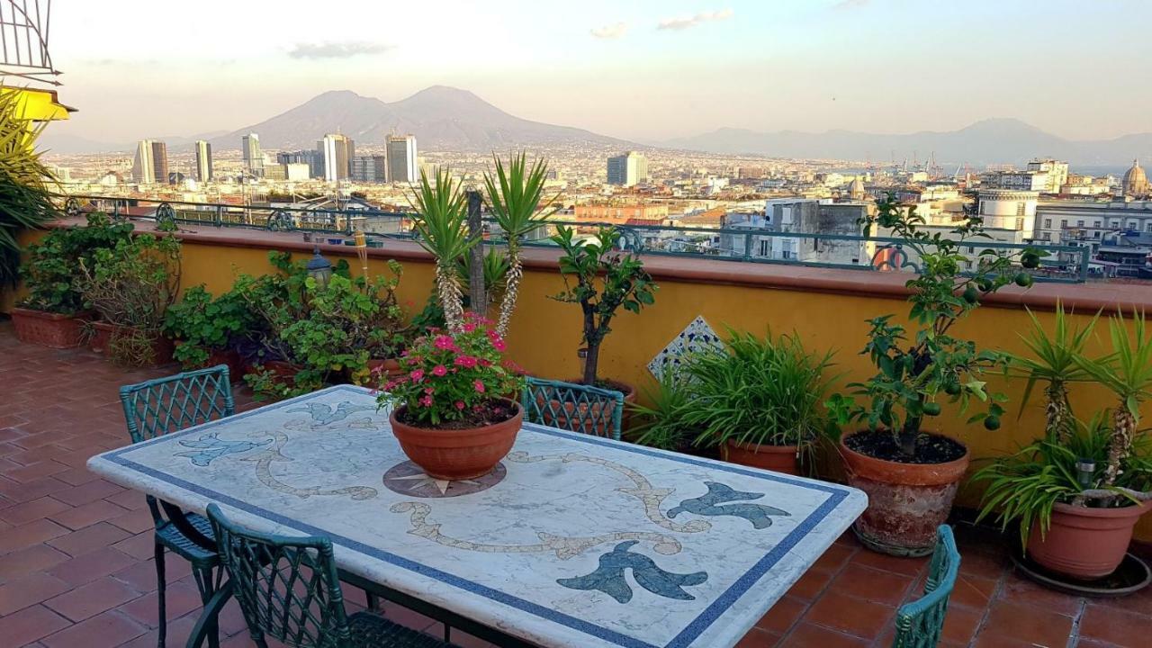 Miracoletti38 Hotel Napoli Bagian luar foto