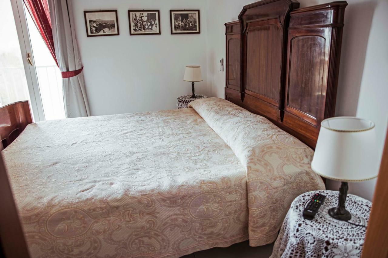 Miracoletti38 Hotel Napoli Bagian luar foto