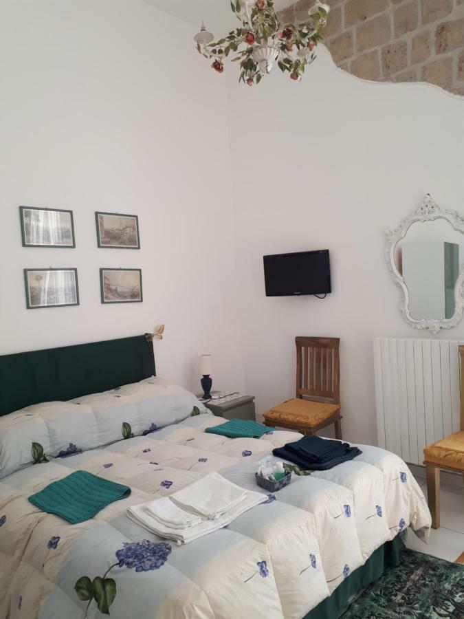 Miracoletti38 Hotel Napoli Bagian luar foto