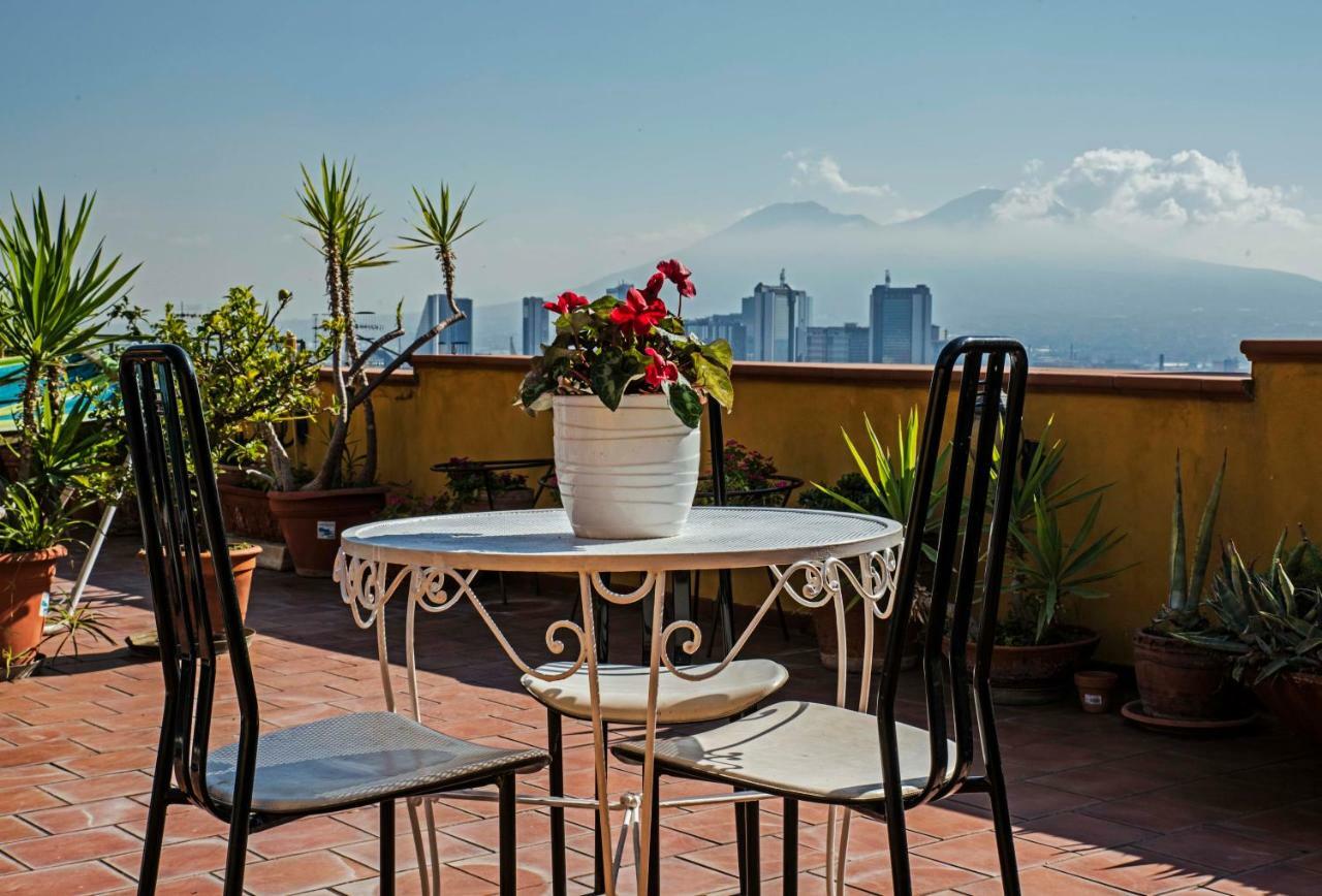 Miracoletti38 Hotel Napoli Bagian luar foto